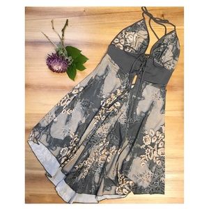 Flowly adjustable halter top dress Sz Sm